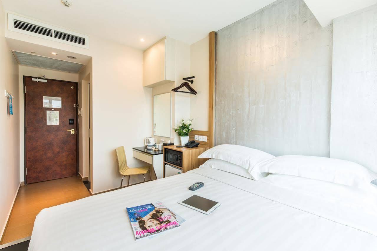 Ibis Budget Singapore West Coast Exterior foto